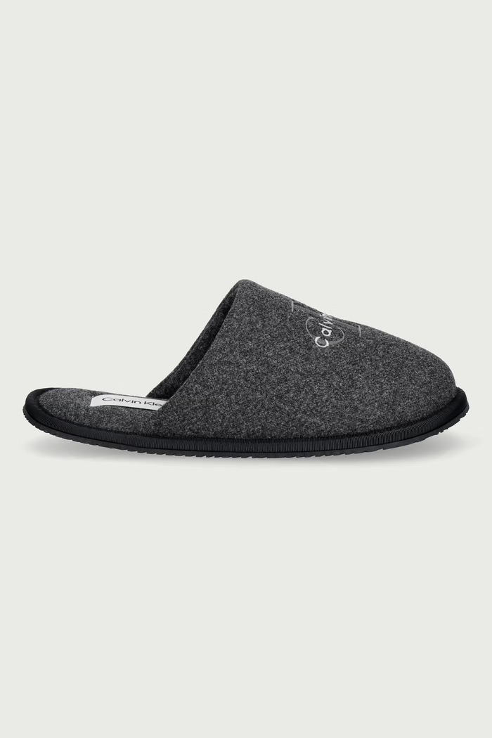Calvin Klein Kapcie męskie HOTEL SLIPPER MONOLOGO FELT HM0HM022770GJ szary AW26