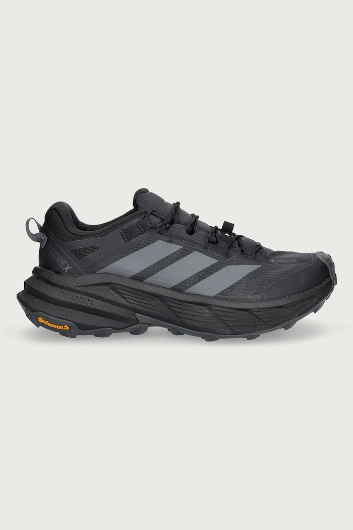 adidas TERREX Obuća za planinarenje za muškarce Freehiker KJ4430 crna AW26