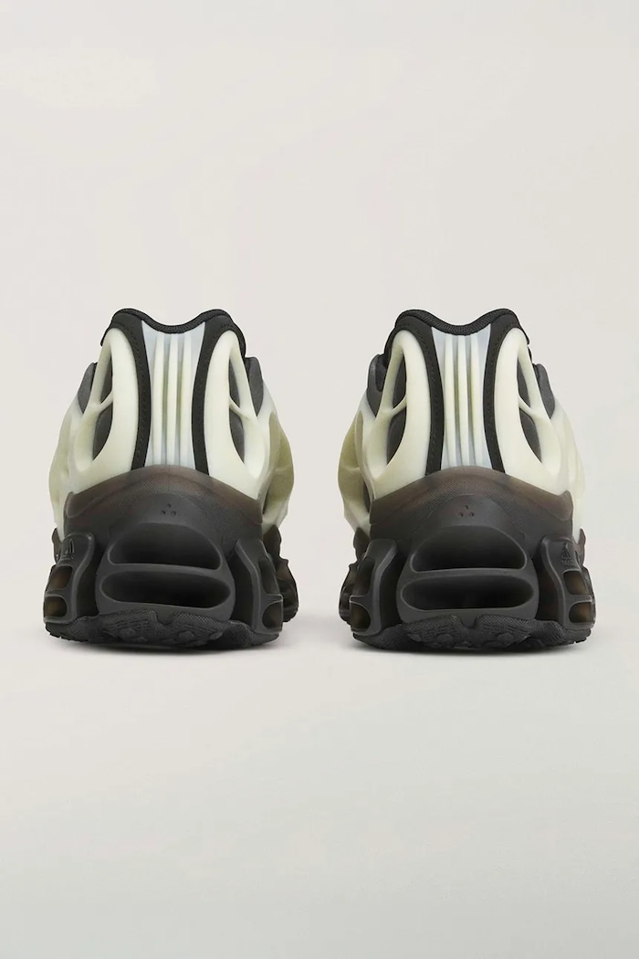 Obuwie adidas Originals Mega Willy Low x Willy Chavarria sneakersy na platformie męskie KI7728 czarny