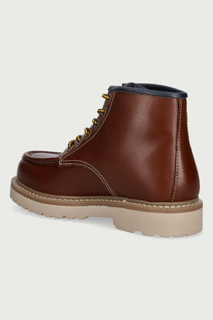 Obuwie Tommy Jeans Buty męskie skórzane ARCHIVE '01 AMERICAN LTH BOOT EM0EM01779 brązowy