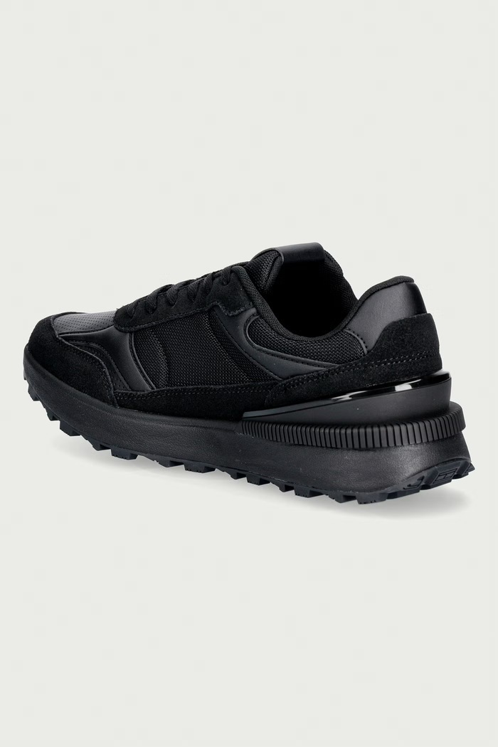 Παπούτσια Tommy Jeans TOMMY JEANS MIX RUNNER sneakers Ανδρικά EM0EM01775 μαύρο