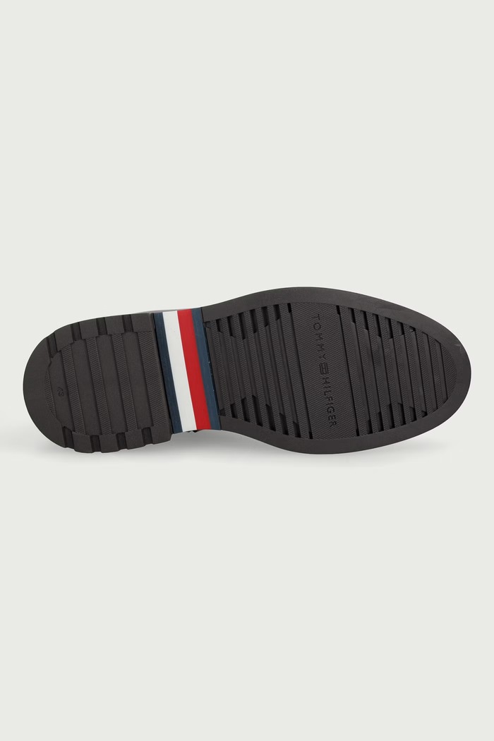 Moški usnjeni gležnjarji CORPORATE CASUAL LTH BOOT Tommy Hilfiger rjava FM0FM06174