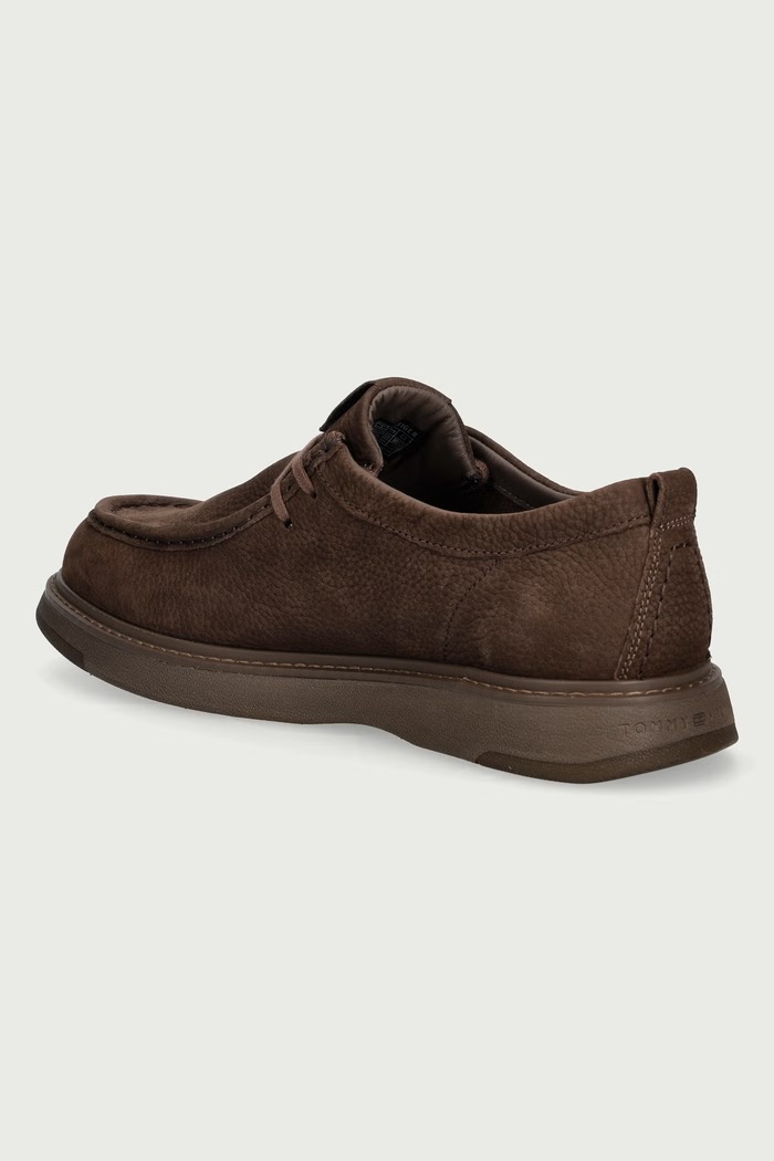 Obutev Tommy Hilfiger Mokasini moški nubuk COMFORT NUBUCK MOC TOE SHOE FM0FM05975 rjava