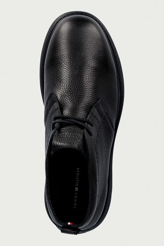 Обувки мъжки от кожа COMFORT LEATHER CHUKKA Tommy Hilfiger FM0FM06075 черен