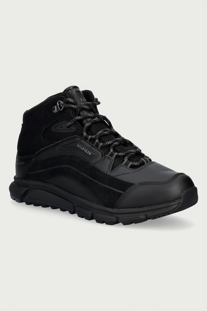 Tommy Hilfiger WP MIX CHUKKA RUNNER superge moške črna FM0FM06022