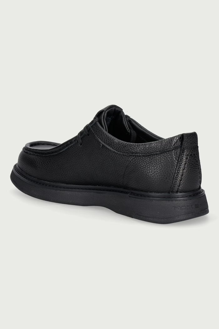 Obuv Tommy Hilfiger Poltopánky pánske kožené COMFORT LEATHER MOC TOE SHOE FM0FM06072 čierna