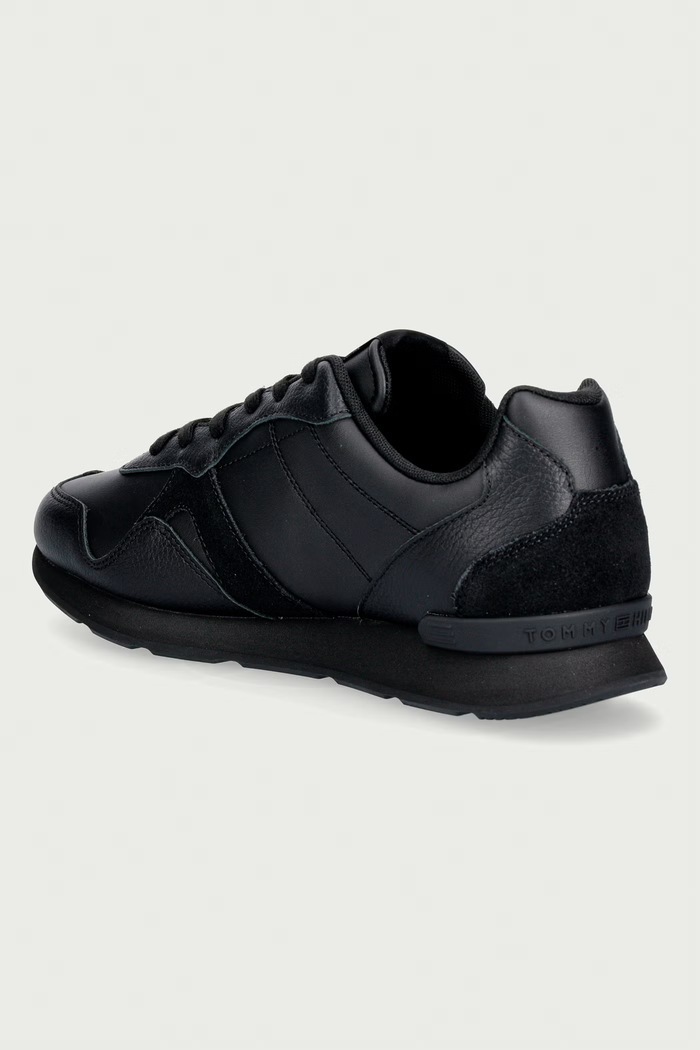 Obuv Tommy Hilfiger T CORE LTH RUNNER sneakers pánske FM0FM06002 čierna