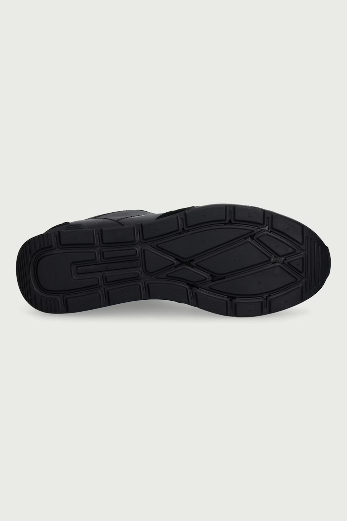 T CORE LTH RUNNER sneakers pánske Tommy Hilfiger čierna FM0FM06002