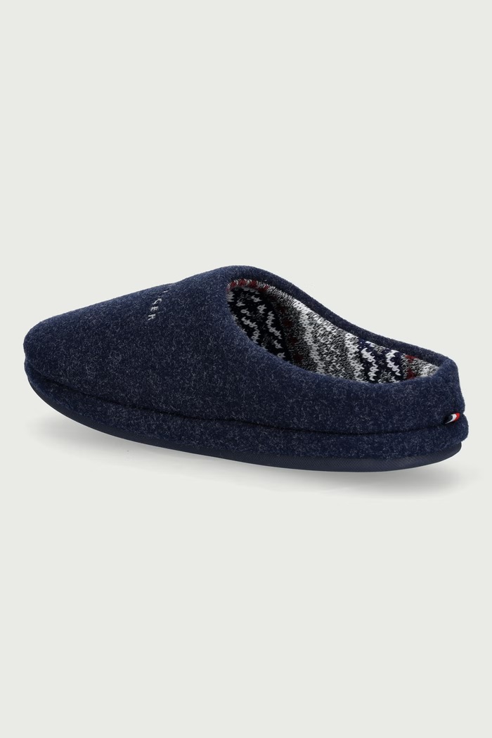 Obuwie Tommy Hilfiger Kapcie męskie FELT HOUSE SHOE FM0FM06017 granatowy
