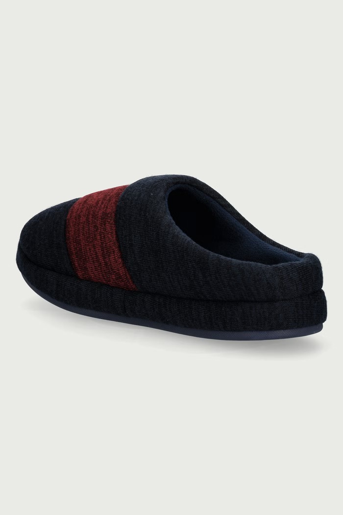 Obuwie Tommy Hilfiger Kapcie męskie FLAG HOUSE SHOE FM0FM06016 granatowy