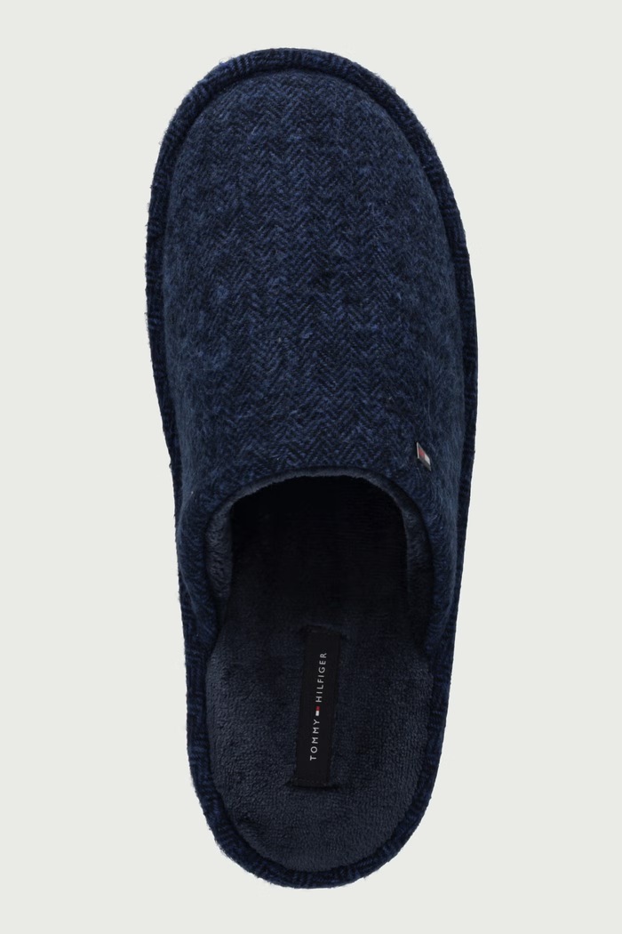 Kapcie męskie HERRINGBONE HOUSE SHOE Tommy Hilfiger FM0FM06018 granatowy