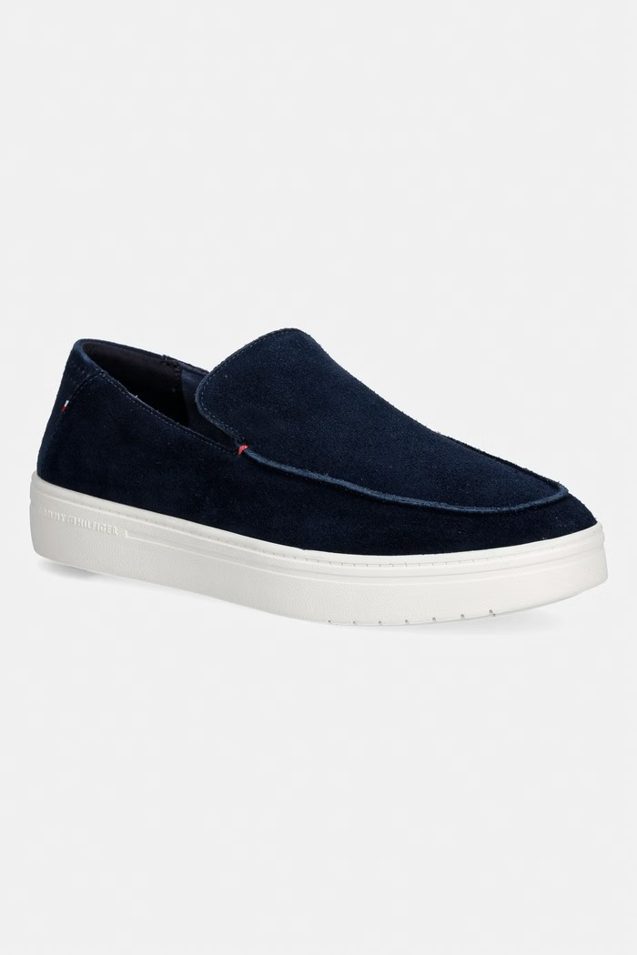 Tommy Hilfiger mokasini moški iz semiša MODERN LIGHT SUEDE LOAFER mornarsko modra FM0FM05924