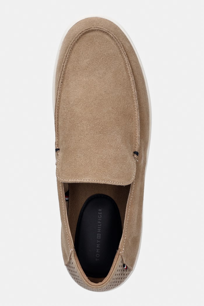 Tommy Hilfiger mokasini moški iz semiša MODERN LIGHT SUEDE LOAFER rjava FM0FM05924