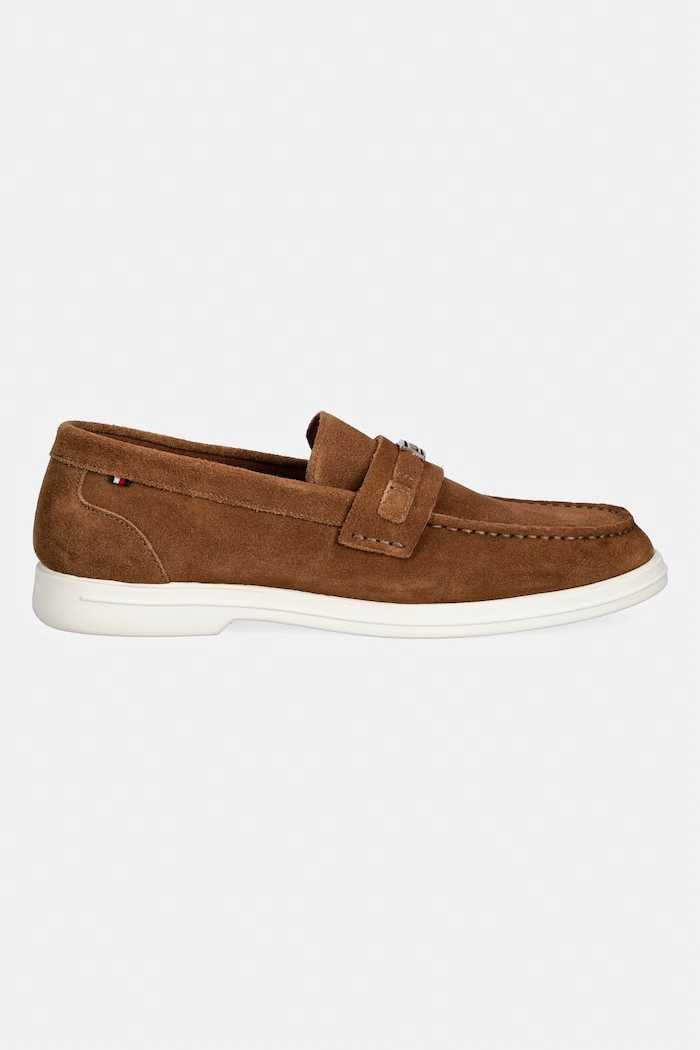 Tommy Hilfiger mokasini moški semišasti LIGHT SUEDE FLAG HARDWARE LOAFER FM0FM05897 rjava AW26
