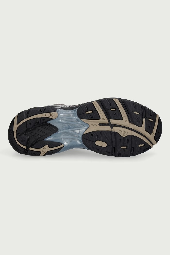 GT-2160 sneakersy męskie Asics brązowy 1203A275.201