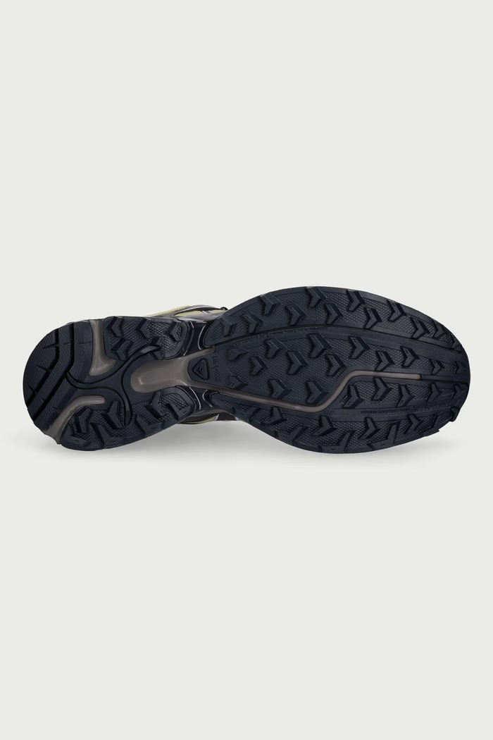 XT-WHISPER sneakersy Salomon szary L49237500