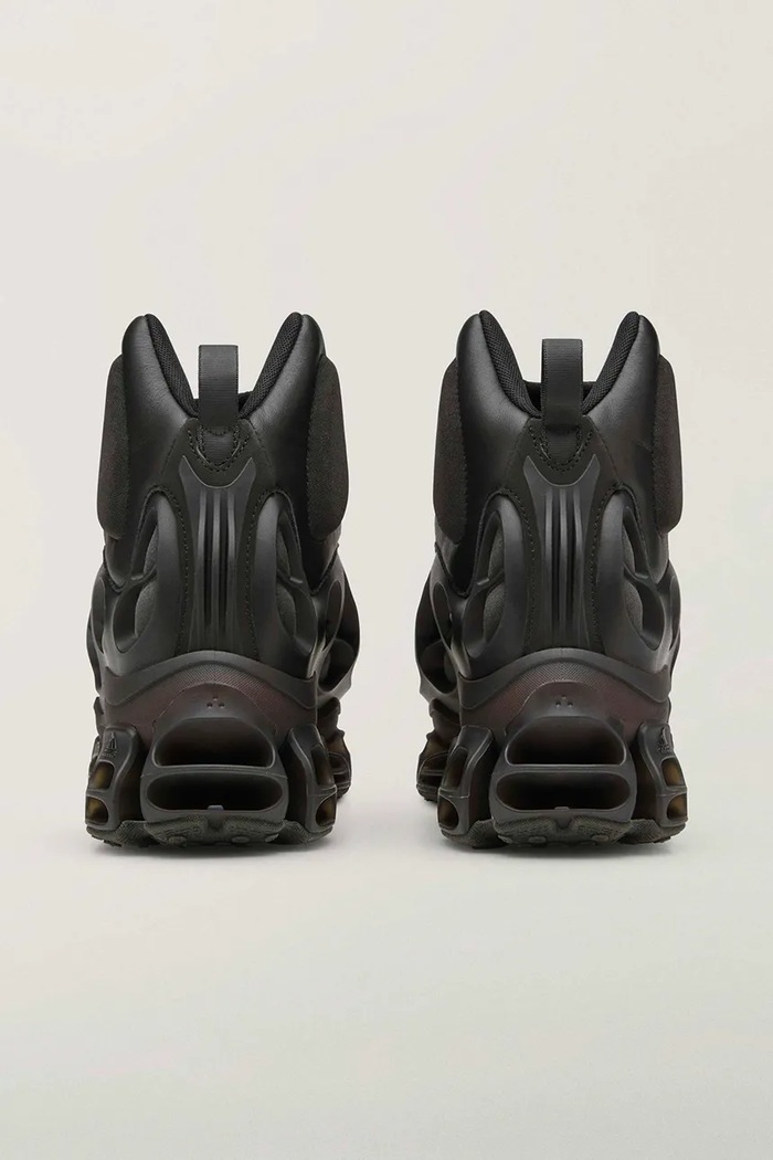 Boty adidas Originals Willy Mega Mid x Willy Chavarria sneakers boty KJ2034 černá