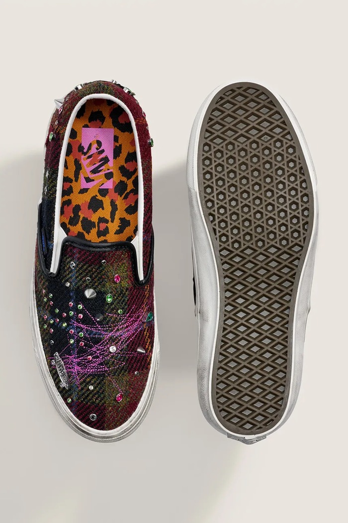 LX Classic Slip-On 98 tenisówki niskie Vans VN000E96BJN1 czerwony