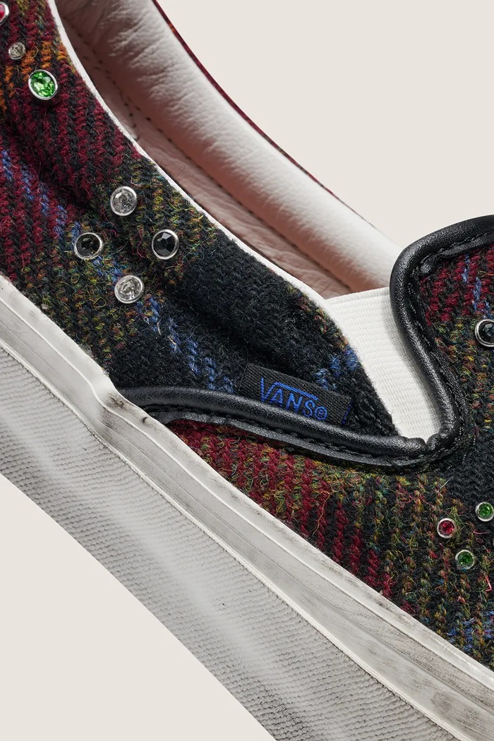 LX Classic Slip-On 98 tenisówki niskie Vans czerwony VN000E96BJN1