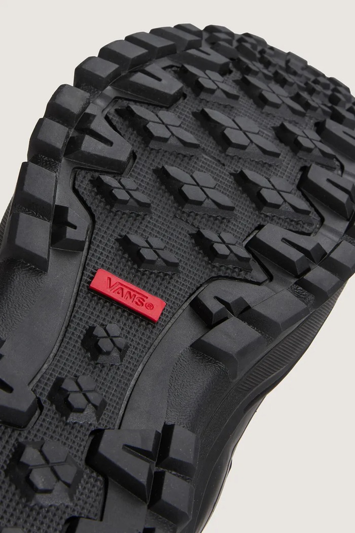 Mid-Slip Puff tramky Vans čierna VN0010W1BKA1