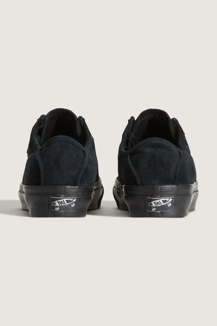 Obuv Vans LX SF Moc Low tenisky semišové VN000Z3XBKA1 čierna