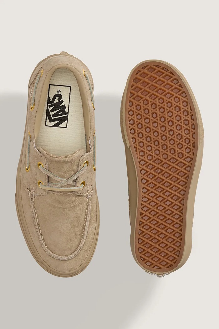 2-Eyelet Boat Shoe tenisky semišové Vans VN000XVH4MG1 béžová
