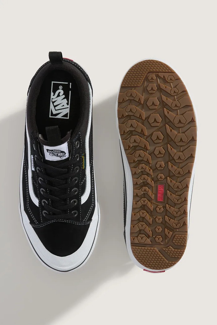 Old Skool Waterproof Insulated MTE tenisky Vans čierna VN000DAZBA21
