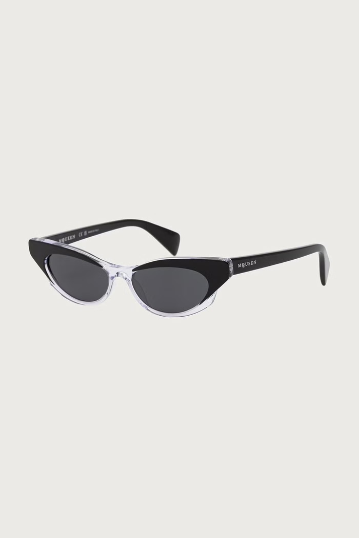 Alexander McQueen Okulary przeciwsłoneczne kocie oczy damskie czarny AM0544S