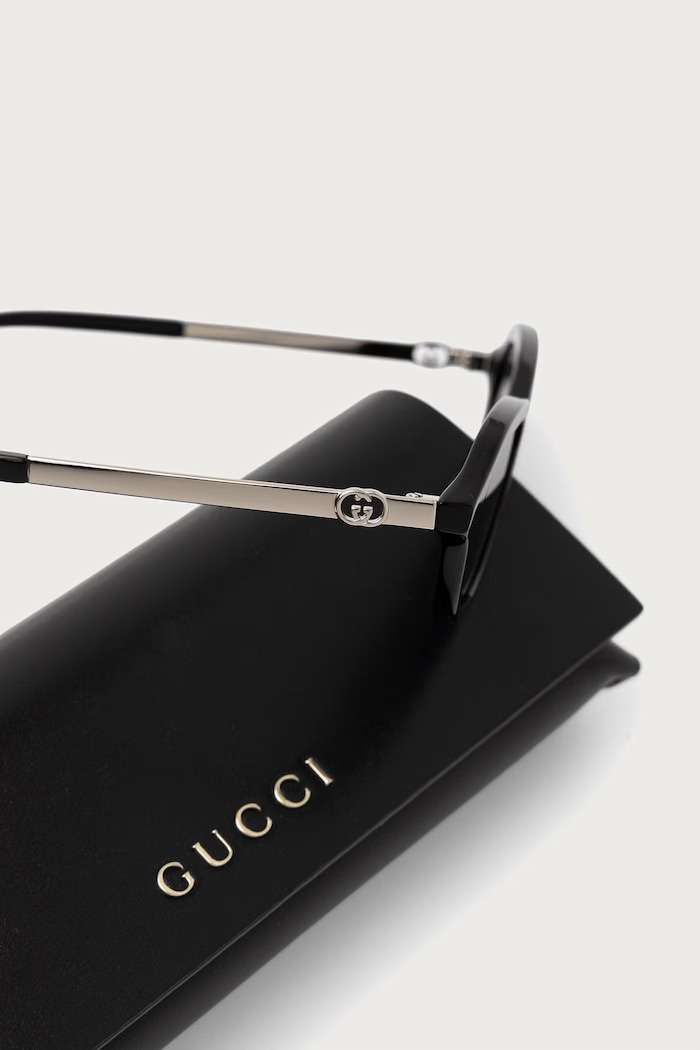 Okulary przeciwsłoneczne damskie Gucci GG2212S czarny