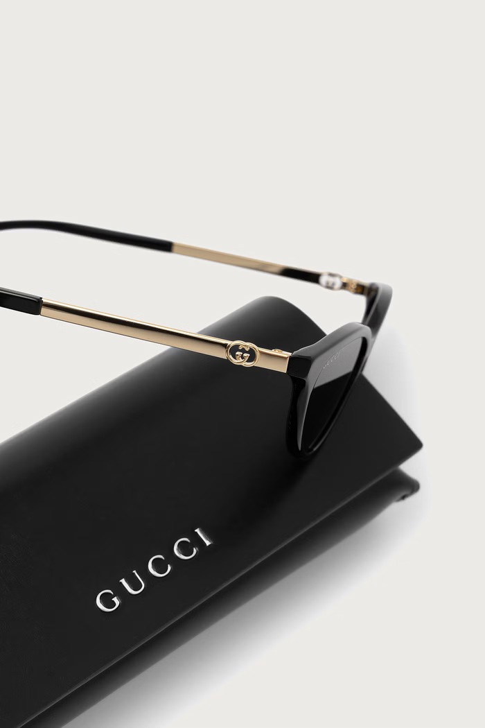 Okulary przeciwsłoneczne damskie Gucci GG2211S czarny
