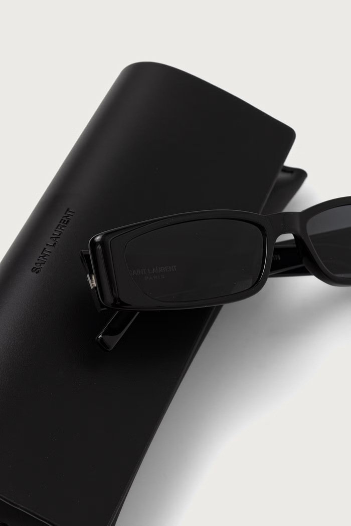 Okulary przeciwsłoneczne damskie Saint Laurent SL.942 czarny