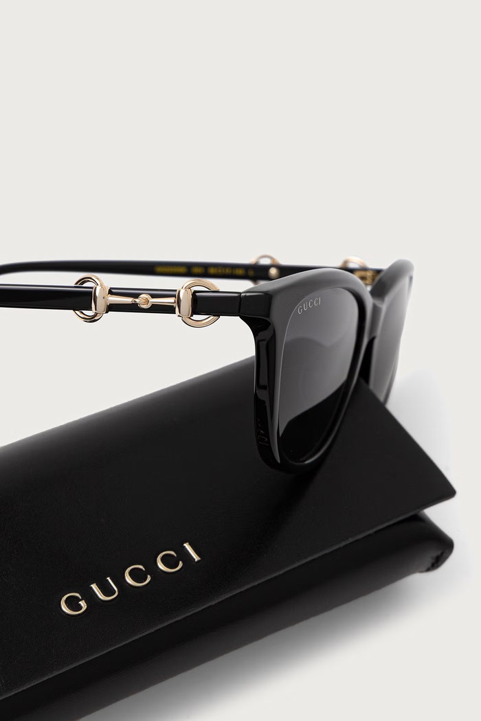 Akcesoria Gucci Okulary przeciwsłoneczne damskie GG2220SK czarny