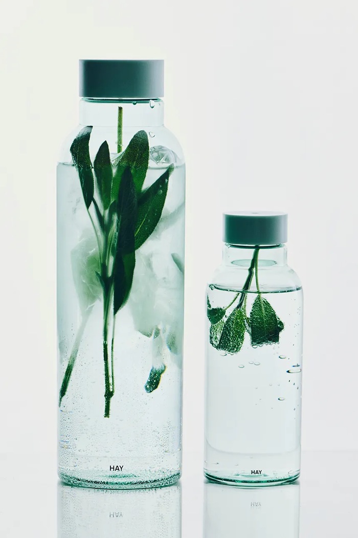 HAY Бутылка для воды из пластика 1,5 l AG059.A958.AE87 зелёный AW26