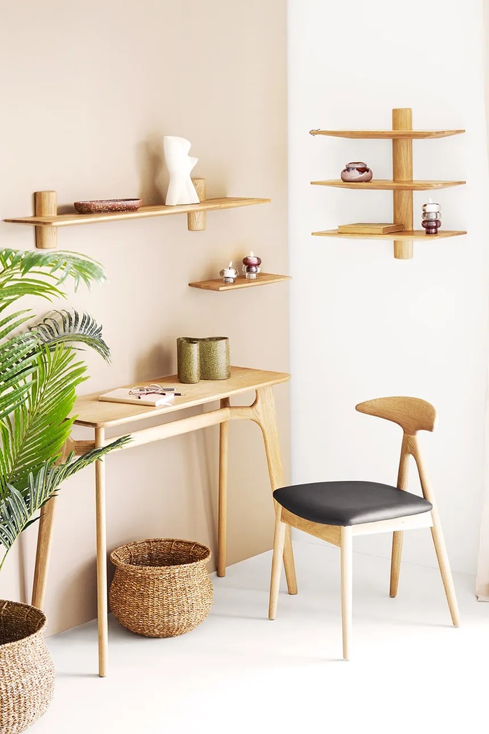 Salon i sypialnia House Nordic Półka wisząca z drewna dębowego Calcata 4294013 beżowy