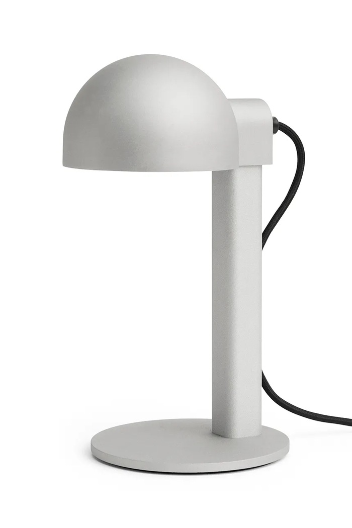 HAY lampa stołowa z aluminium 28 x 14 x 17 cm szary AE926.D360