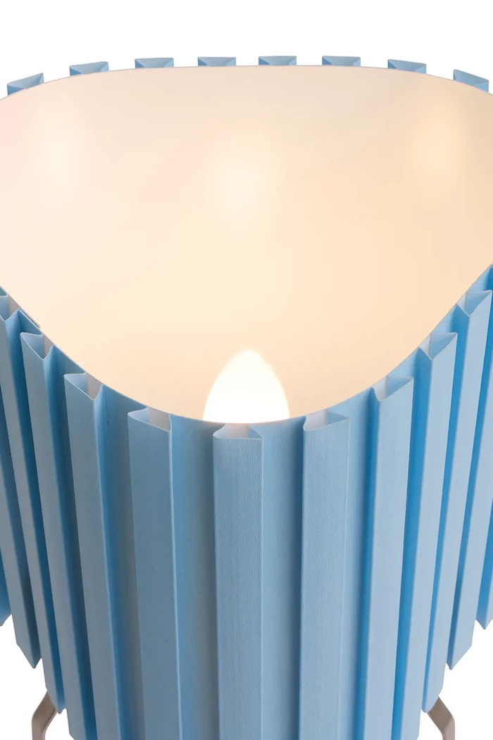 Salon i sypialnia HAY lampa stołowa z materiału tekstylnego 37 x 24 cm AF810.F647.AV47 niebieski