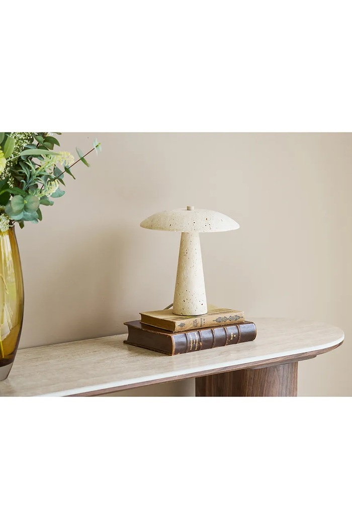 Lampa stołowa z trawertynu Consett House Nordic beżowy 6450010