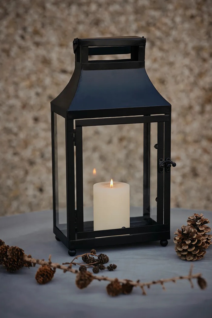 Lifestyle Broste Copenhagen Lampion ogrodowy 12 x 20 x 40 cm 14591055 czarny