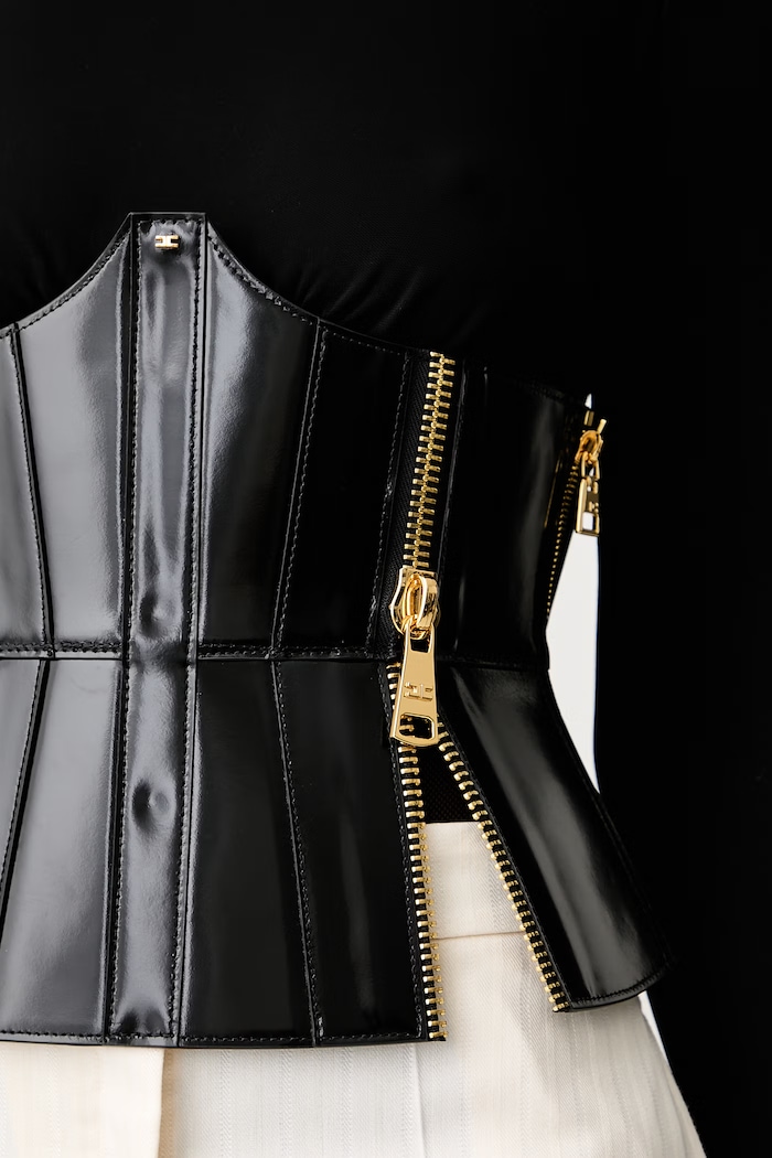 Elisabetta Franchi pasek gorsetowy damski skórzany CT28S66E2 czarny AW26