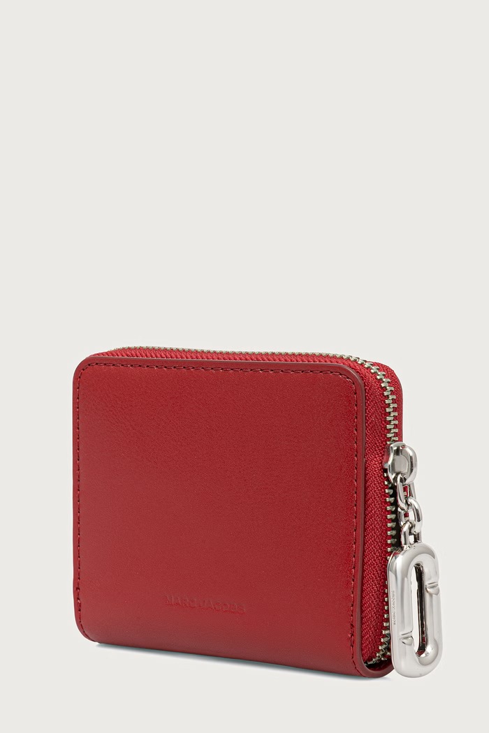 Akcesoria MARC JACOBS Portfel damski skórzany SLIM COMPACT WALLET 2P6SMP017S01 bordowy