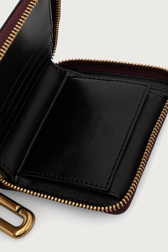 Portfel damski skórzany SLIM COMPACT WALLET MARC JACOBS 2P6SMP017S01 bordowy