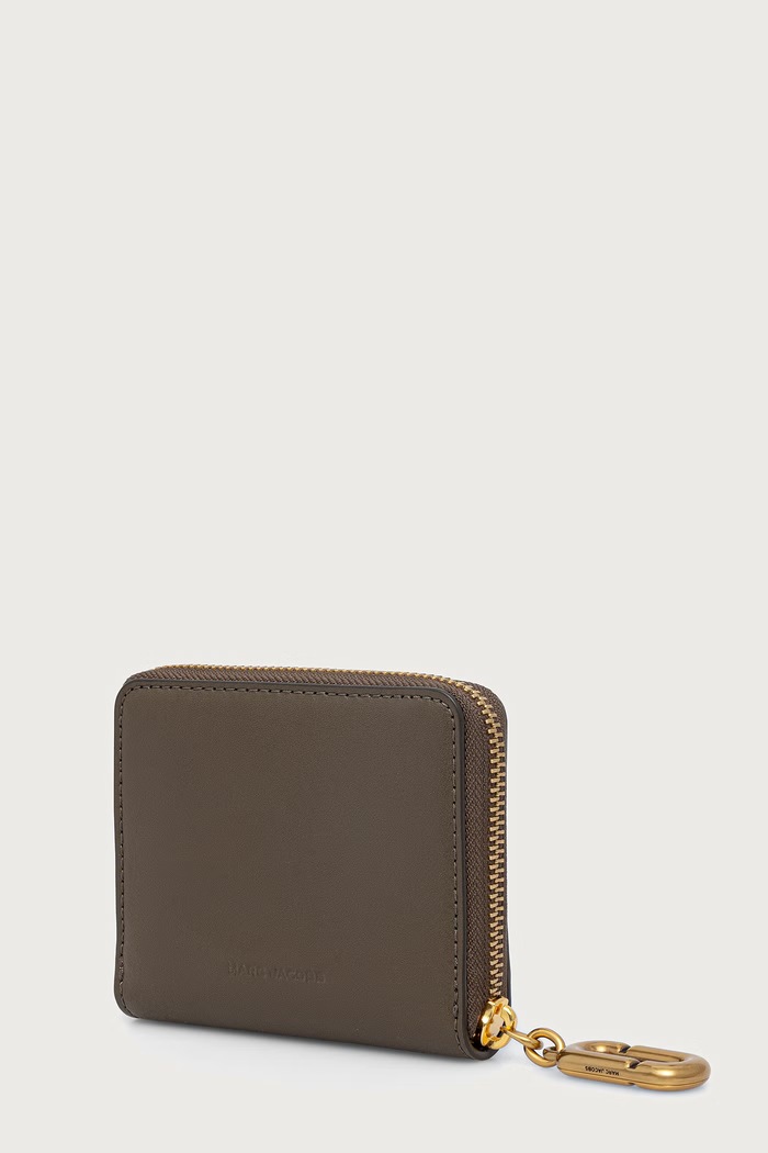 MARC JACOBS Portfel damski skórzany SLIM COMPACT WALLET 2P6SMP017S01 zielony AW26