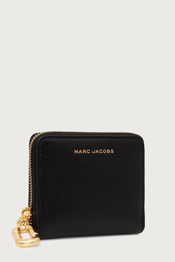 MARC JACOBS Novčanik za žene od kože SLIM COMPACT WALLET 2P6SMP017S01 crna AW26