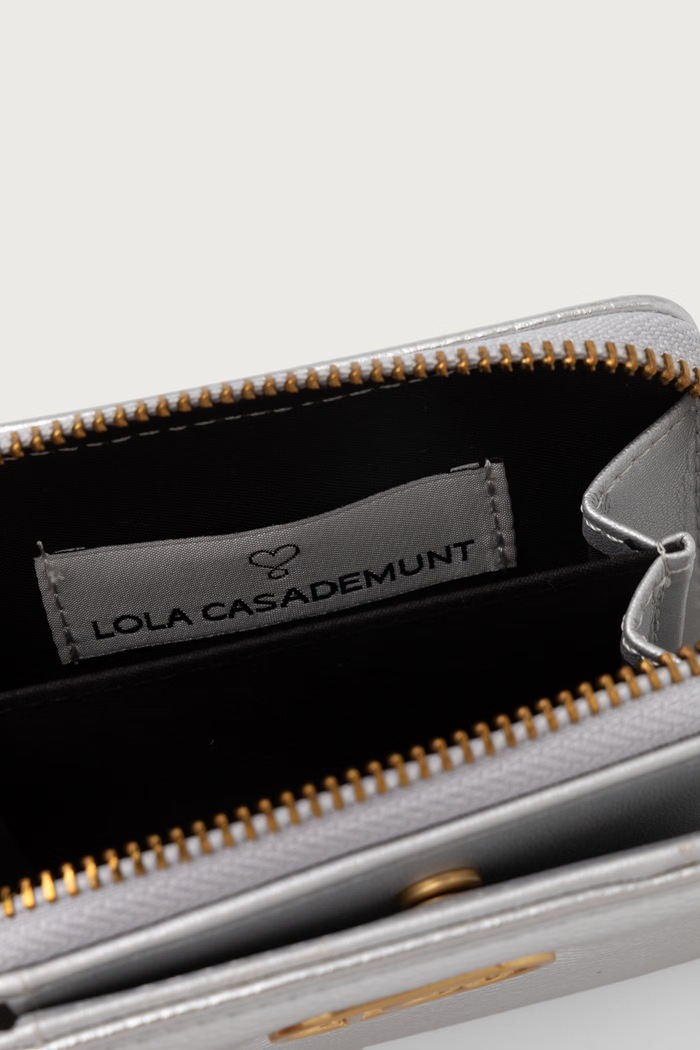 Lola Casademunt portfel damski z imitacji skóry srebrny LS2612012