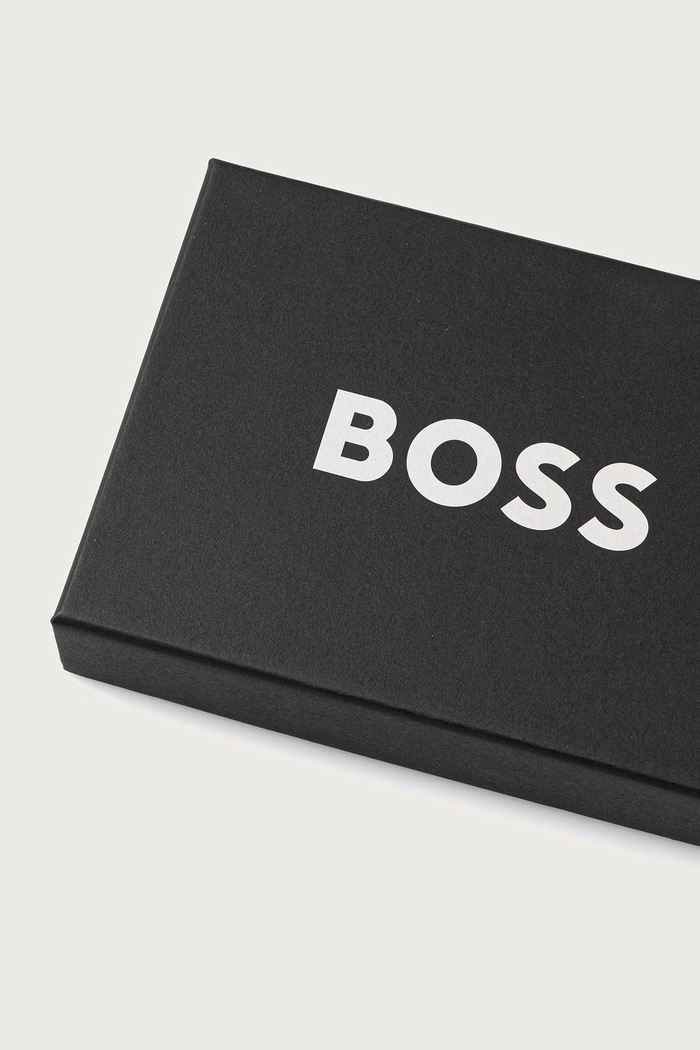 Akcesoria BOSS Brelok damski PonPon Charm 50573493 brązowy