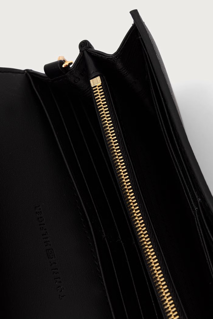 Tommy Hilfiger portfel damski z imitacji skóry AW0AW19268