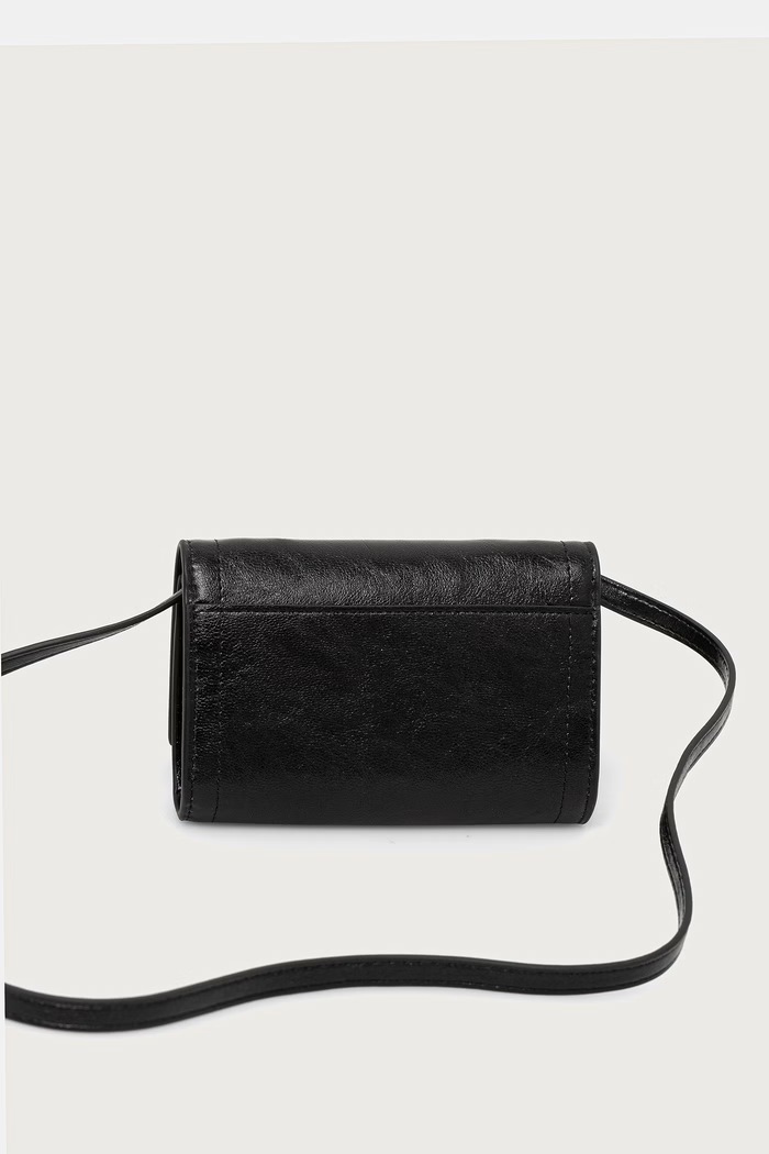 Akcesoria Calvin Klein Portfel damski z imitacji skóry LV04F1218G czarny