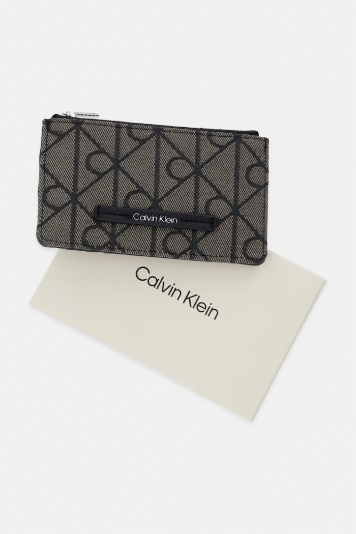 Calvin Klein portfel RFID damski beżowy LV04F1162G