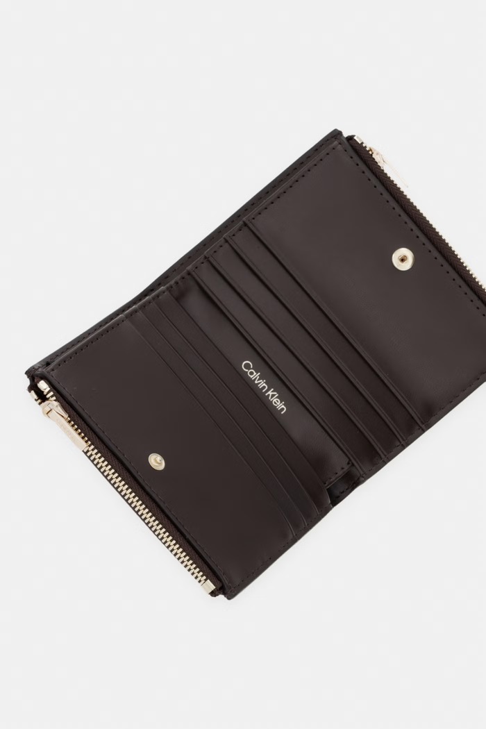 Accesorii Calvin Klein portofel RFID pentru femei cu imitație de piele LV04F1161G maro