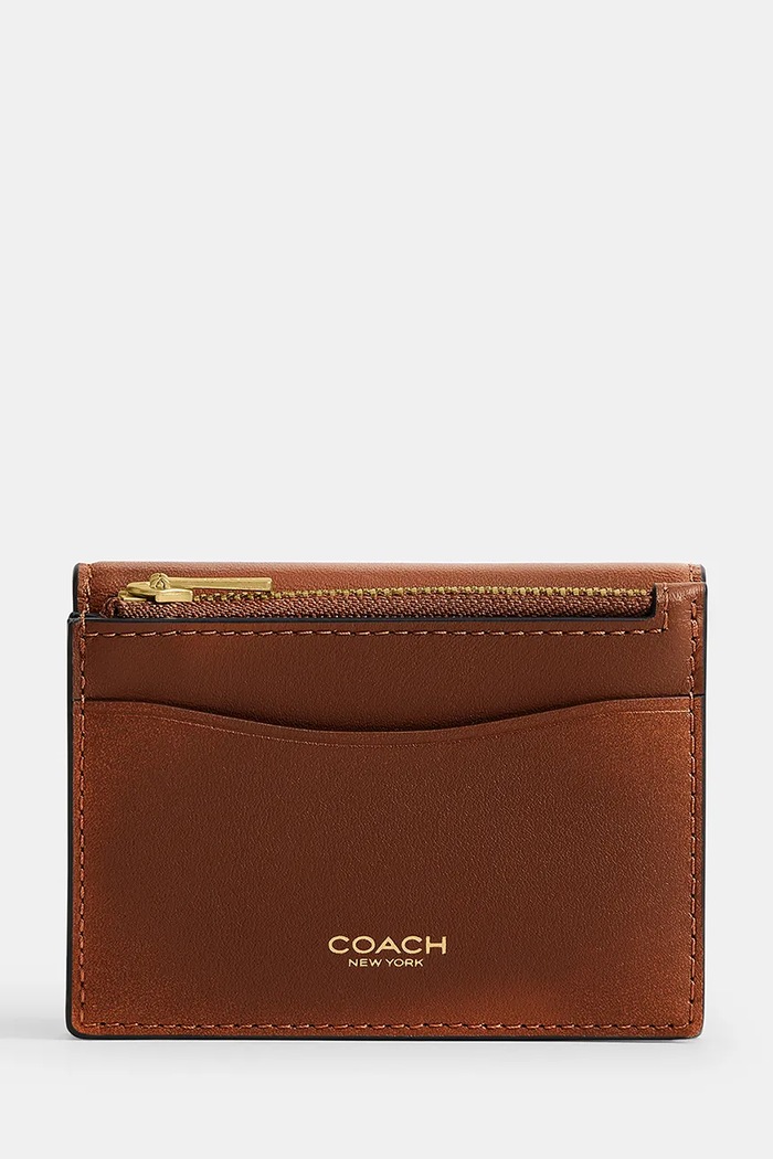 Coach etui na paszport damskie skórzane Essential Card Holder Wallet CFG62 brązowy AW26